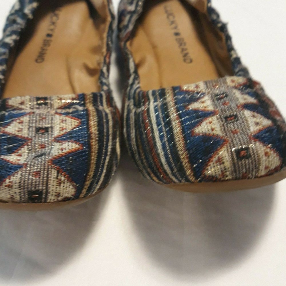 LUCKY BRAND SIZE 6M AZTEC PRINT BALLET STYLE FLATS